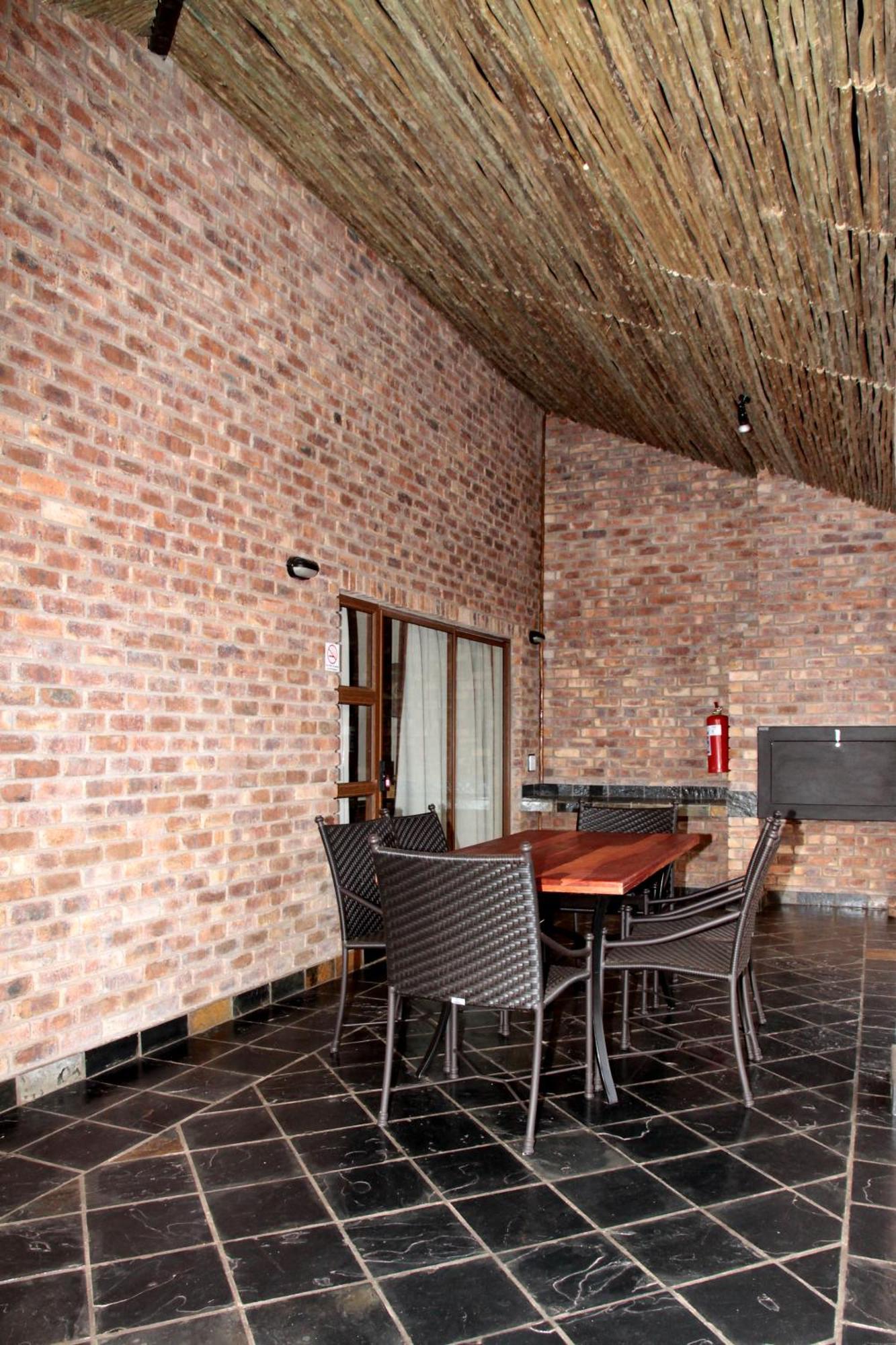 Sondela Nature Reserve&Spa Chalets Bela-Bela Bagian luar foto